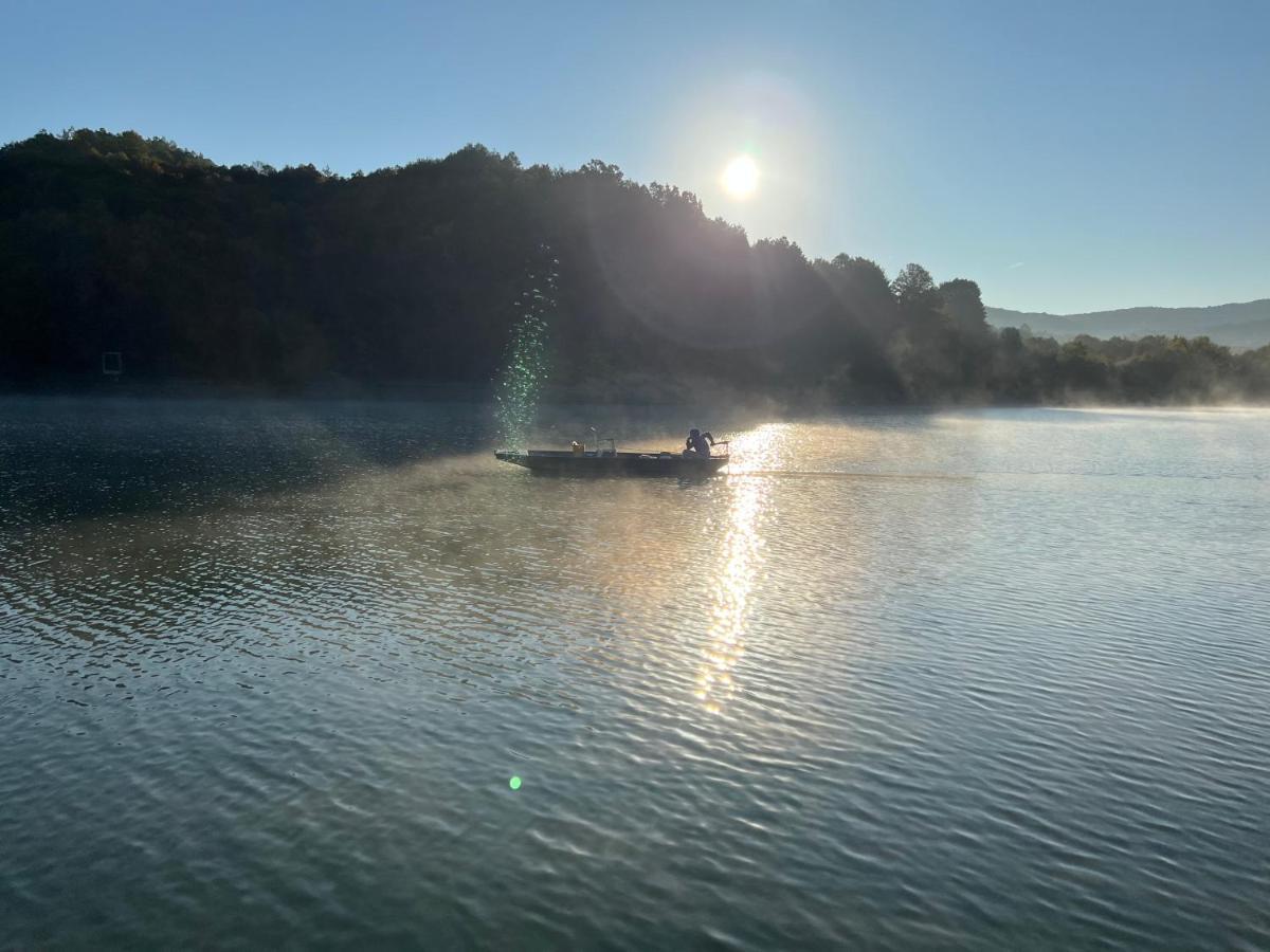 Вилла Jezero Snijeznica - Vikendica Экстерьер фото